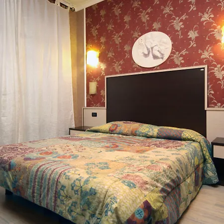 La Casa Di Maurizio 3* Rome