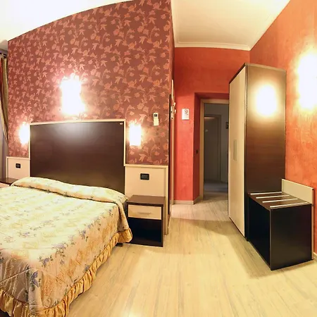 La Casa Di Maurizio 3* Rome