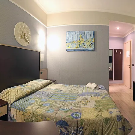 La Casa Di Maurizio 3* Rome