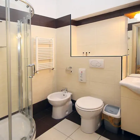 La Casa Di Maurizio Rome