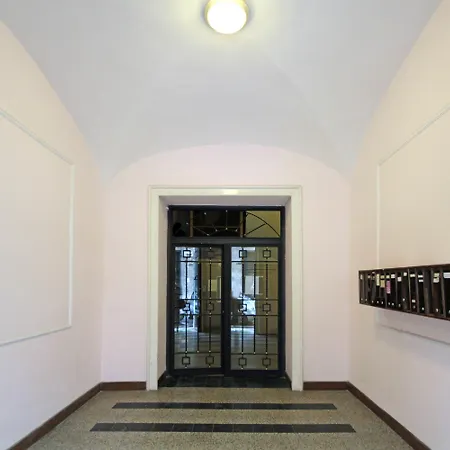 Bed & Breakfast La Casa Di Maurizio 3*