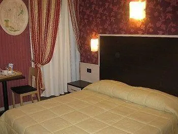 La Casa Di Maurizio Panzió Róma