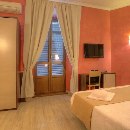 La Casa Di Maurizio 3* Rome